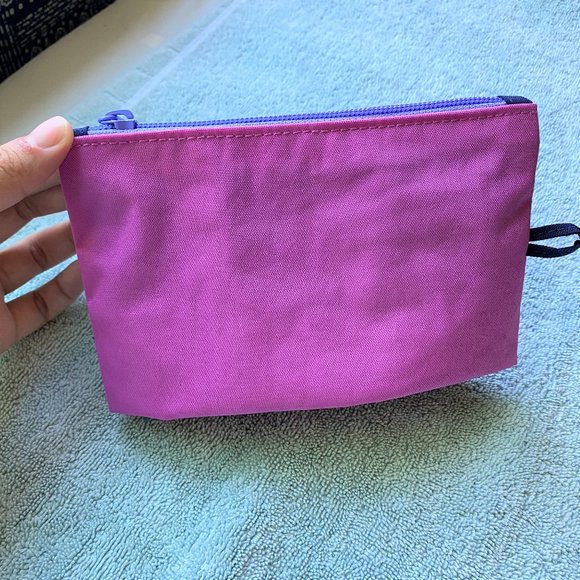 NWOT BAGGU Go Pouch Small - Extra Pink & Bay Laurel (Night Lights) - Picture 3 of 8